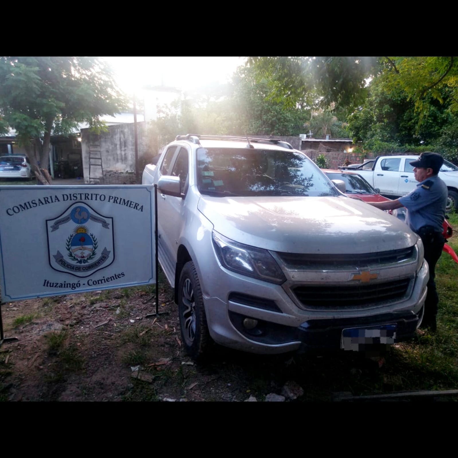 ITUZAINGO: La Polic&iacute;a, en un r&aacute;pido accionar, recuper&oacute; una camioneta denunciada como sustra&iacute;da en Buenos Aries