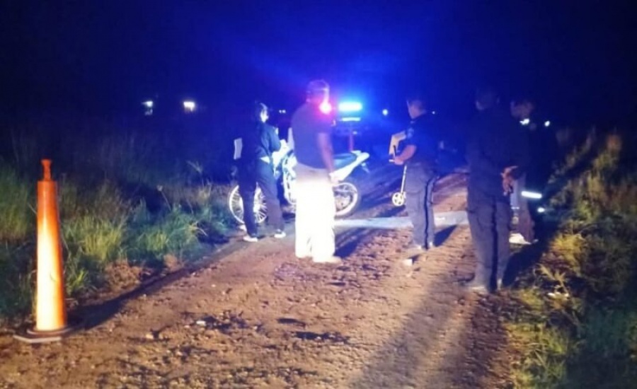 LAVALLE:Un automóvil atropello a tres motos y huyó del lugar, una joven de 15 años falleció producto de las lesiones 