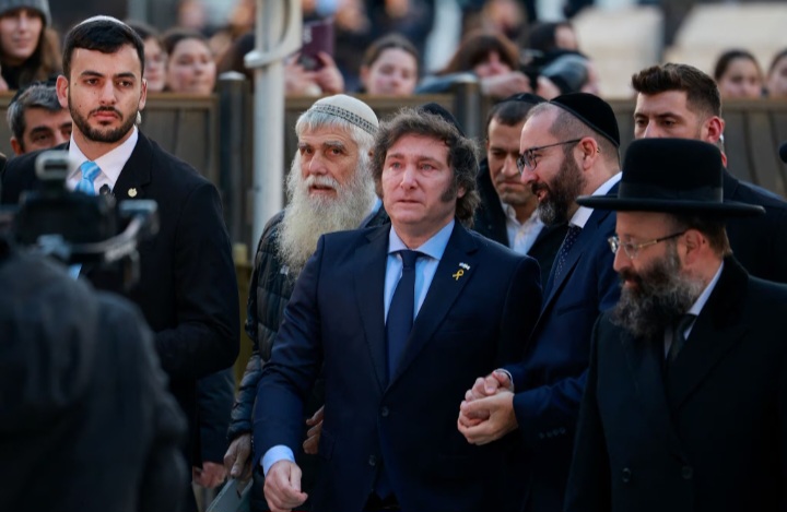 Javier Milei calific&oacute; de delincuentes a los legisladores que quisieron modificar la ley &oacute;mnibus