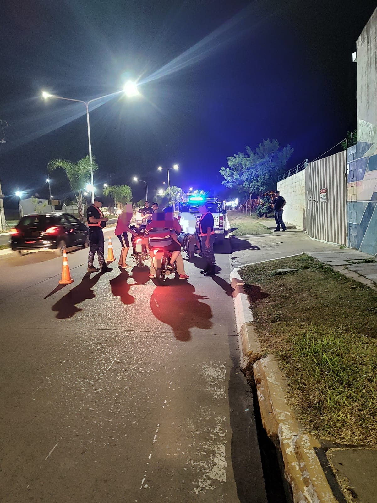 Contin&uacute;an los operativos de madrugada con varios demorados y veh&iacute;culos secuestrados 