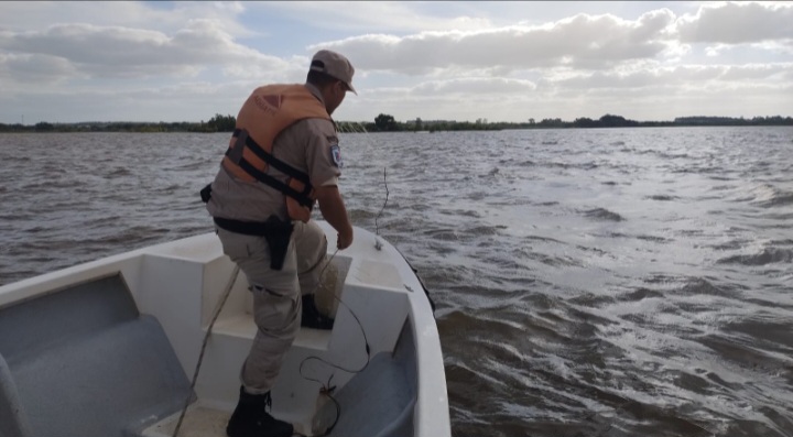 Prefectura contin&uacute;a controlando la pesca