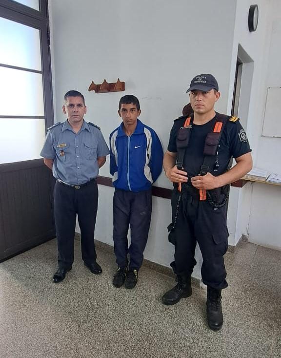 Apareci&oacute; el menor de 14 a&ntilde;os que se fug&oacute; de su domicilio 