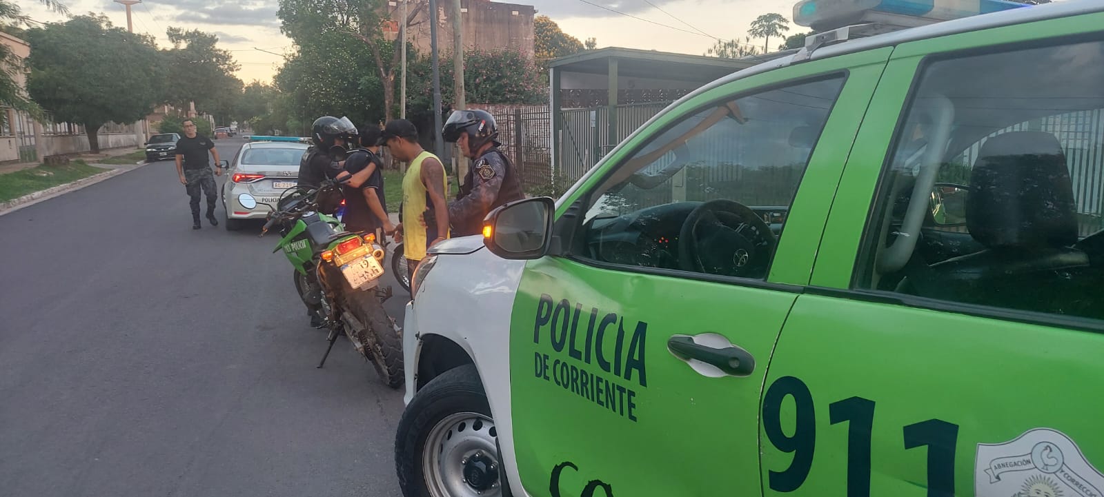 Hac&iacute;a maniobras peligrosas en su moto y falleci&oacute; al caer 