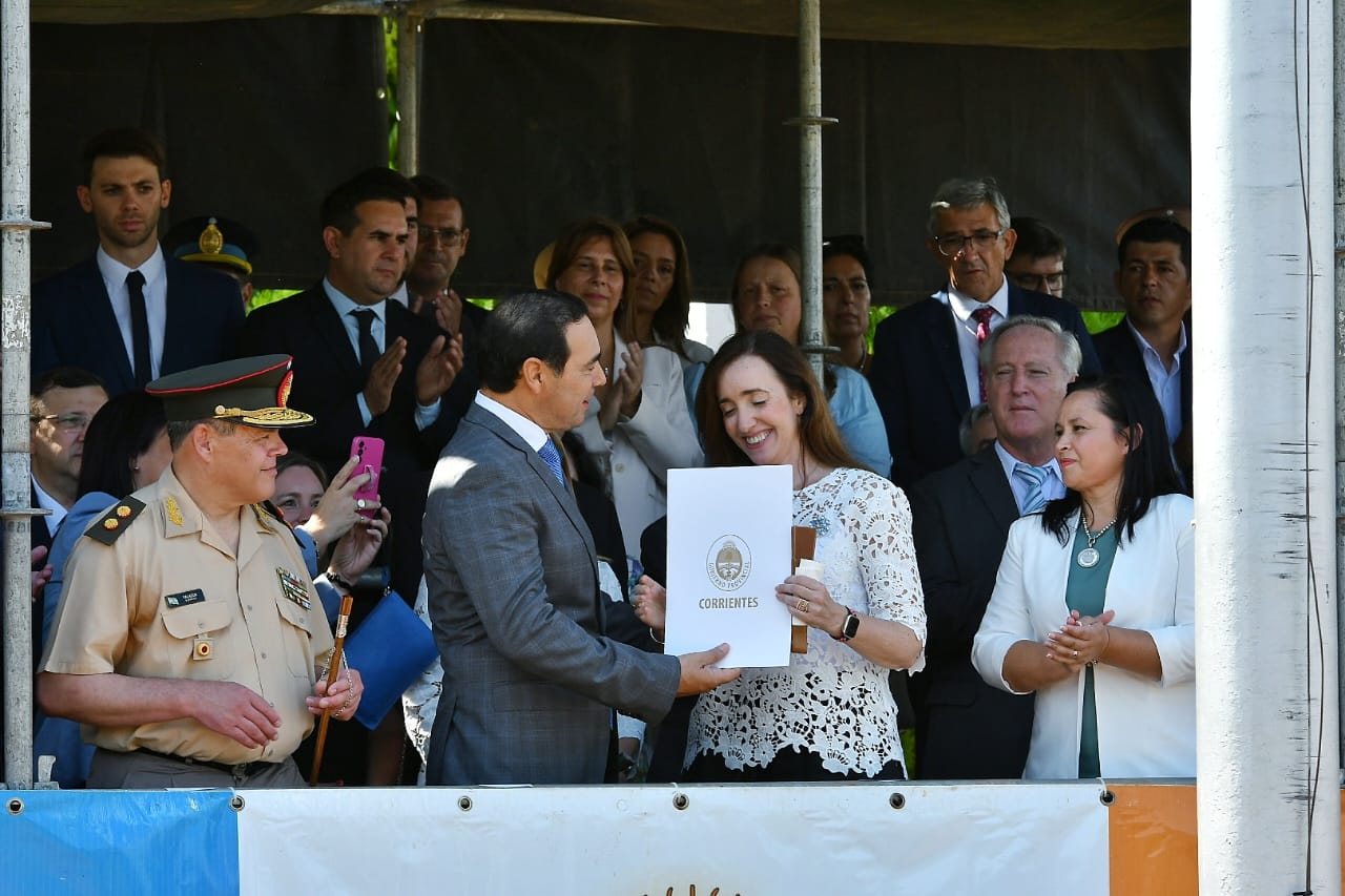 En Yapey&uacute; y ante la vicepresidente Villarruel, el gobernador de Corrientes inst&oacute; a la "concordia" y pidi&oacute; por "cuestiones pendientes" de Naci&oacute;n hacia la provincia