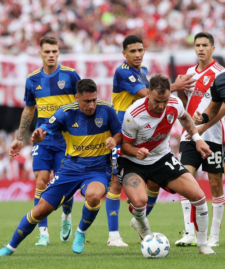Boca rescat&oacute; un empate en el supercl&aacute;sico y termin&oacute; 1-1