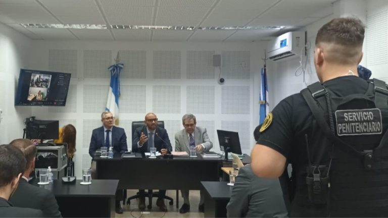 Condenan a prisi&oacute;n perpetua al hombre que mat&oacute; a la esposa y a la t&iacute;a en el barrio Villa Raquel
