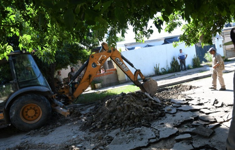 La Municipalidad avanza en la refacci&oacute;n de plazas en 8 barrios de la ciudad