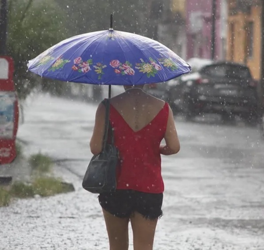 Corrientes en alerta amarilla por tormentas fuertes 