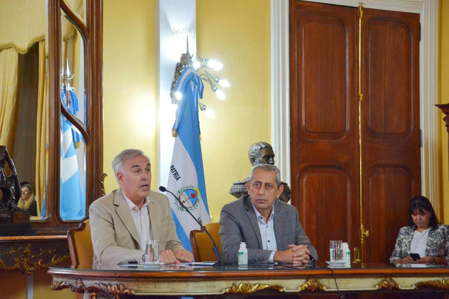 La Provincia destina $5 mil millones en asistencia financiera para productores en emergencia y fortalecer la industria c&aacute;rnica