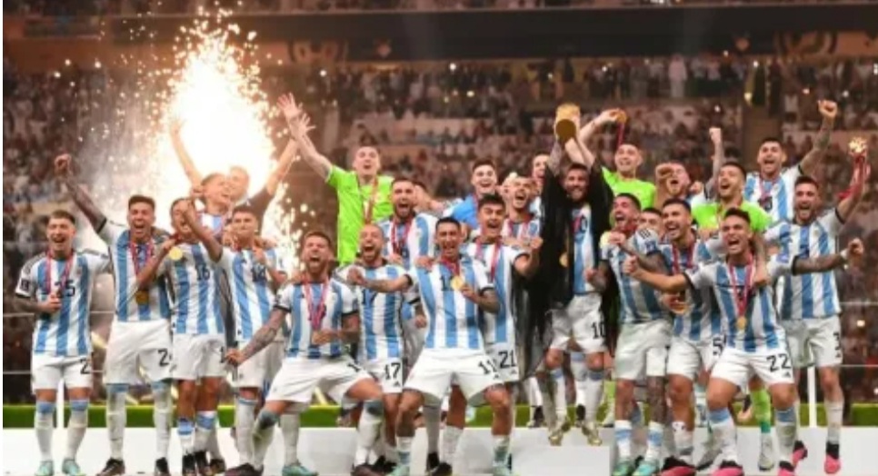 Argentina estrena el t&iacute;tulo mundial en el Monumental