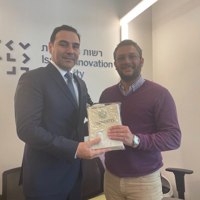 Vald&eacute;s y una fruct&iacute;fera reuni&oacute;n de trabajo con el director de Negocios de la Autoridad de Innovaci&oacute;n Israel&iacute;