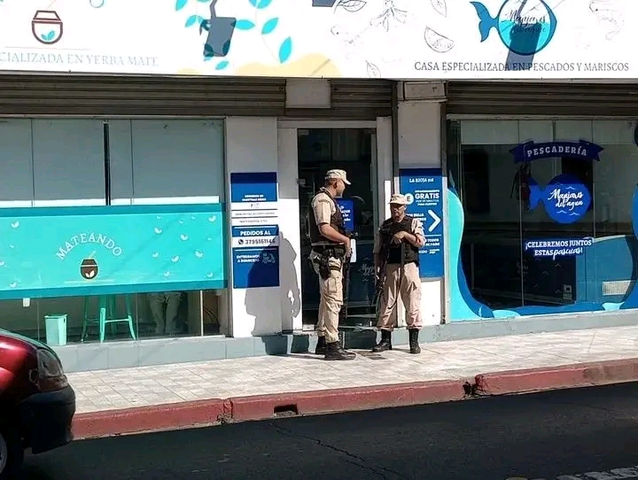 Operativo de prefectura: Allanaron una conocida pescader&iacute;a c&eacute;ntrica 