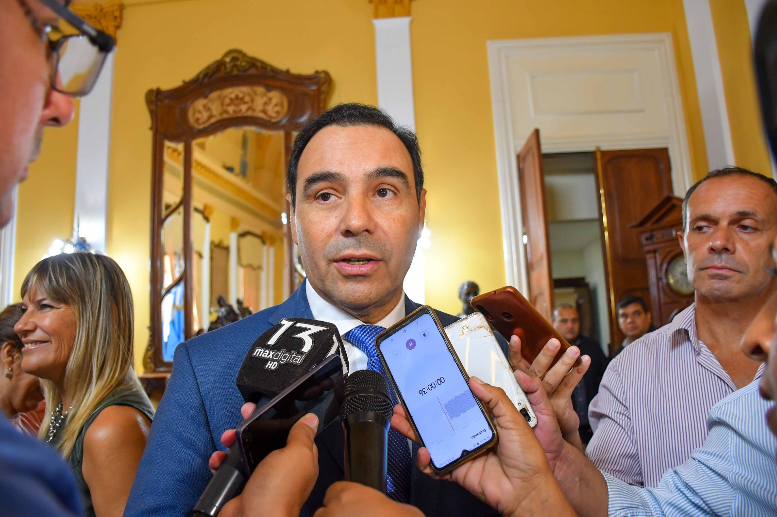 Vald&eacute;s viaja a Buenos Aires para conocer la propuesta del Gobierno nacional para las provincias