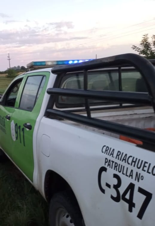 Riachuelo: " Jinete ladr&oacute;n" Un joven escapo de la polic&iacute;a a caballo luego de robarse un televisor 