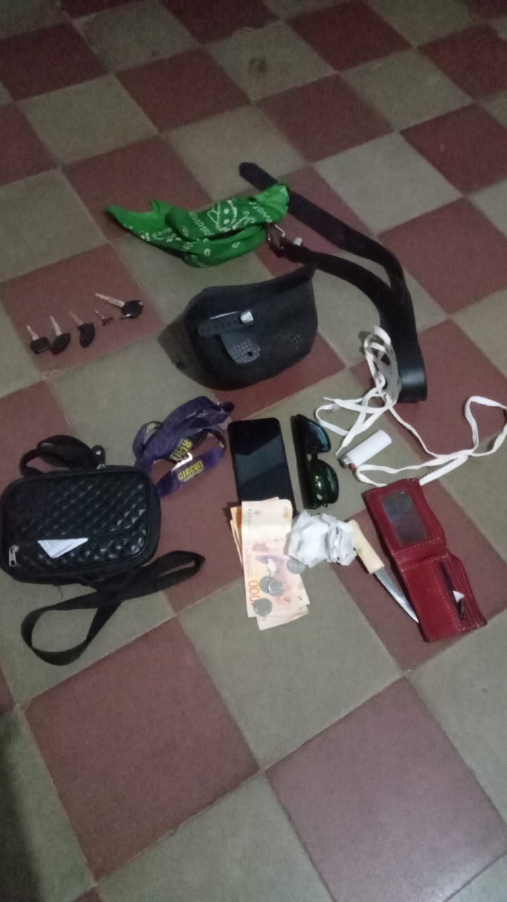 Alvear : Detuvieron a dos j&oacute;venes con un arma blanca y de fuego 