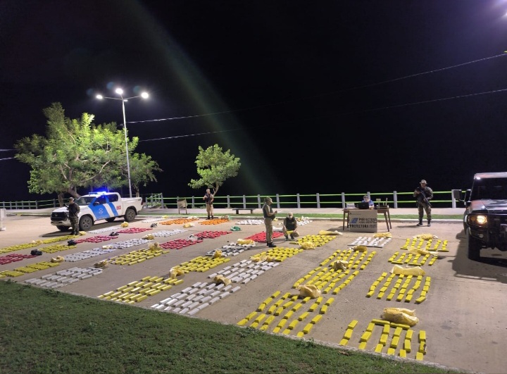 Prefectura secuestr&oacute; 661 kilos de marihuana en un operativo en Itati