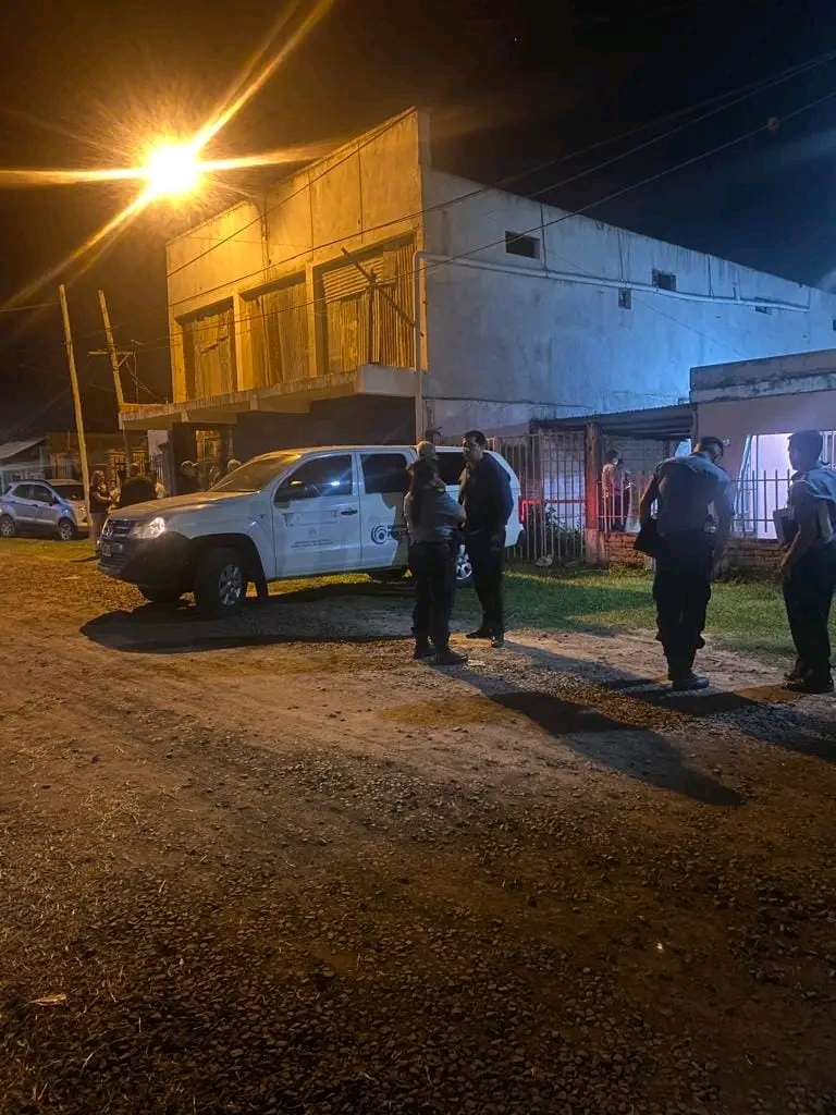 Dos mujeres fueron encontradas muertas en su domicilio en el barrio Villa Raquel 