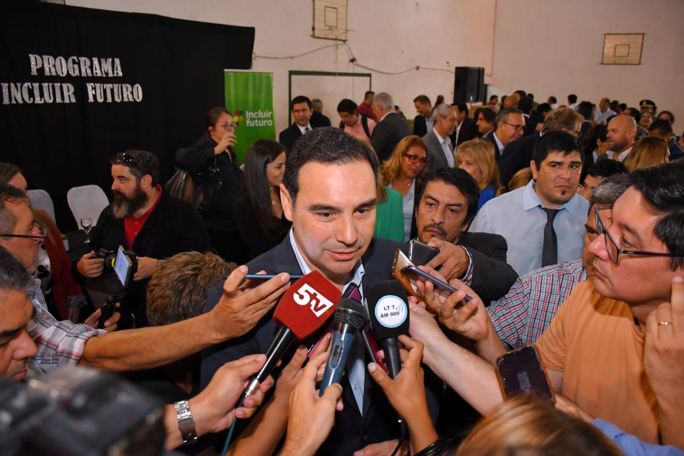 El gobernador Vald&eacute;s anunci&oacute; que firm&oacute; la elevaci&oacute;n del proyecto de Ley para la creaci&oacute;n de nuevas fiscal&iacute;as y defensor&iacute;as que dinamicen la Justicia