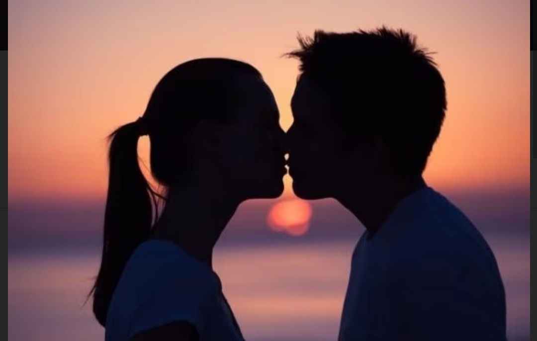 D&iacute;a Internacional del Beso y por qu&eacute; se celebra el 13 de abril