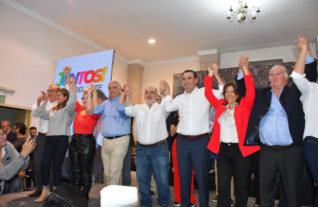 Vald&eacute;s encabez&oacute; la presentaci&oacute;n de candidatos en ECO+Vamos Corrientes 
