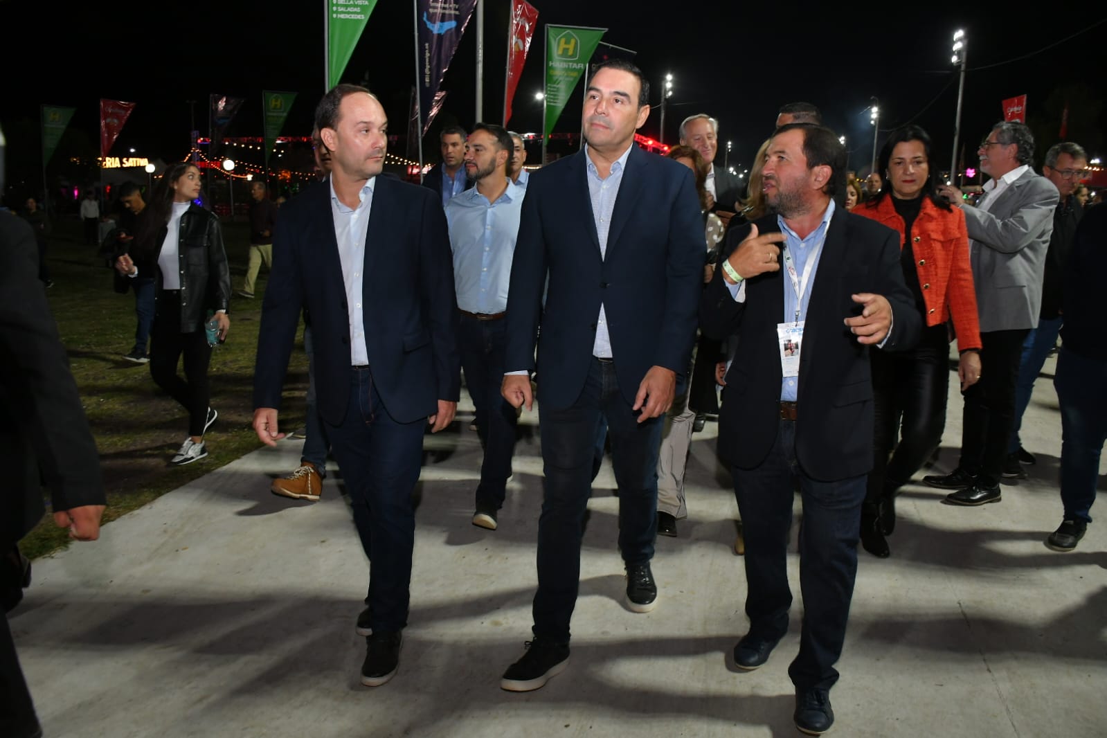 El Gobernador inaugur&oacute; la 46&deg; Fiesta Nacional del Surub&iacute; en Goya
