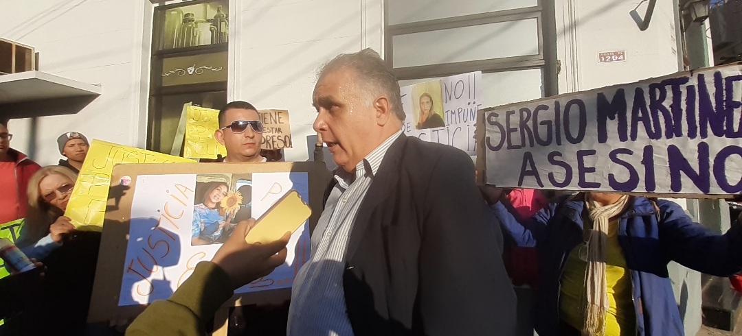 Reclaman la b&uacute;squeda y detenci&oacute;n de un m&eacute;dico por mala praxis 