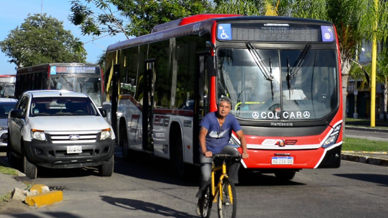 Corrientes: En m&aacute;s de un a&ntilde;o el boleto de colectivos aument&oacute; un 1700%