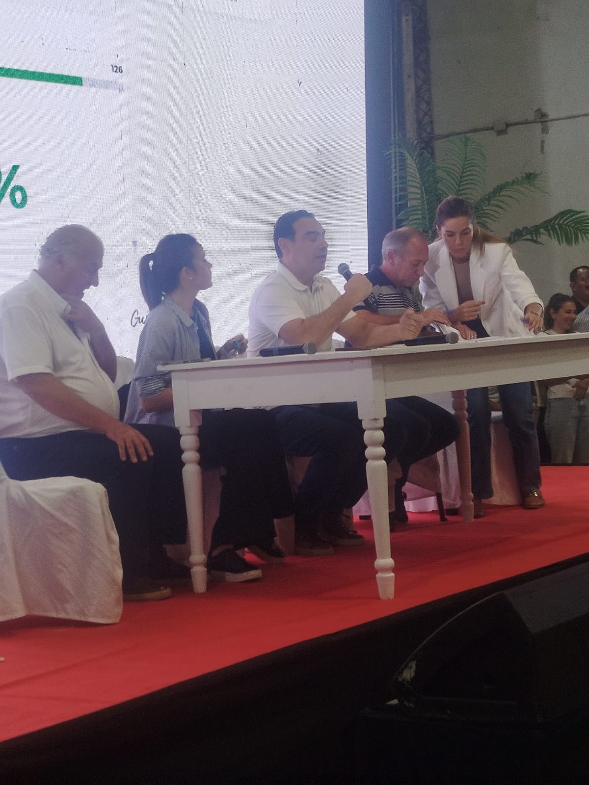 "Vamos Corrientes est&aacute; creciendo como nueva alianza social y pol&iacute;tica", asegur&oacute; Vald&eacute;s