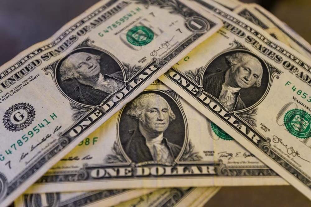 Liberaci&oacute;n del cepo : &iquest; C&oacute;mo ser&aacute; comprar dolares desde hoy ?