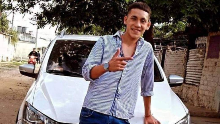 Inicia el juicio que tiene como imputados a 5 polic&iacute;as y a un funcionario p&uacute;blico por la muerte en el r&iacute;o del joven de 18 a&ntilde;os