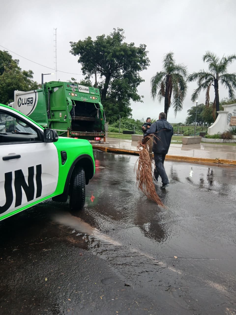 Lluvias: cuadrillas municipales realizaron intensos trabajos de limpieza de canales y sumideros