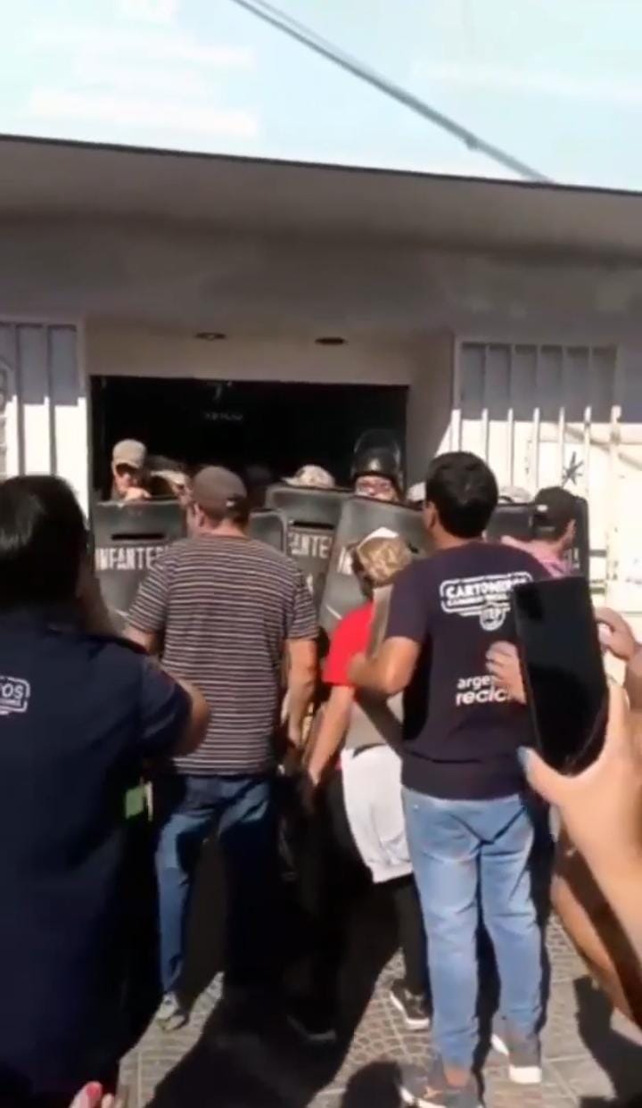 INVICO repudia irrupci&oacute;n violenta de manifestantes da&ntilde;ando bienes del Estado y amedrentando a empleados p&uacute;blicos