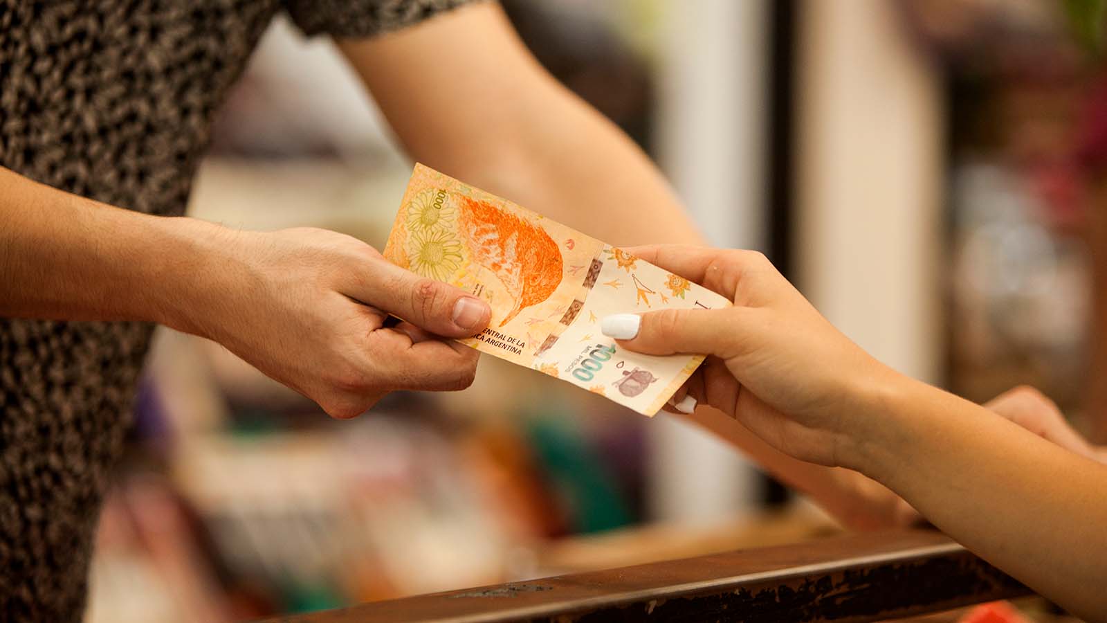 Aumenta el l&iacute;mite para extraer efectivo en comercios: se podr&aacute; retirar hasta $40.000