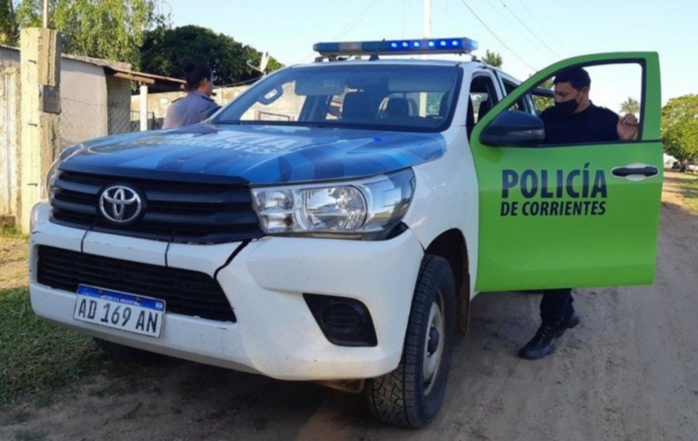 Goya: Polic&iacute;a persegu&iacute;a a un delincuente, cay&oacute; de su moto y se dispar&oacute; en los test&iacute;culos 