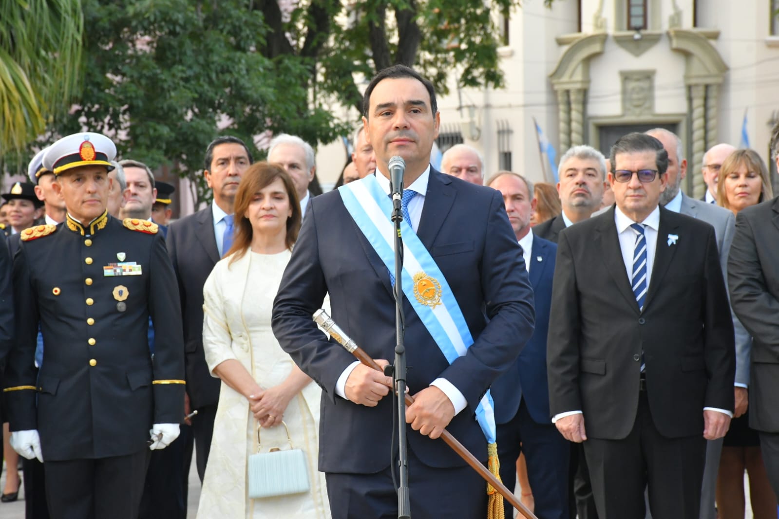 Vald&eacute;s encabez&oacute; los actos por la Revoluci&oacute;n de Mayo e inst&oacute; a reflexionar para &ldquo;trabajar unidos para construir la Patria que so&ntilde;amos&rdquo;