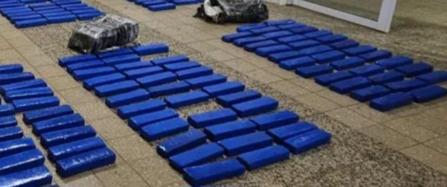 El veh&iacute;culo utilizado por los narcos que mataron a una joven transportaba 280 kilos de marihuana 