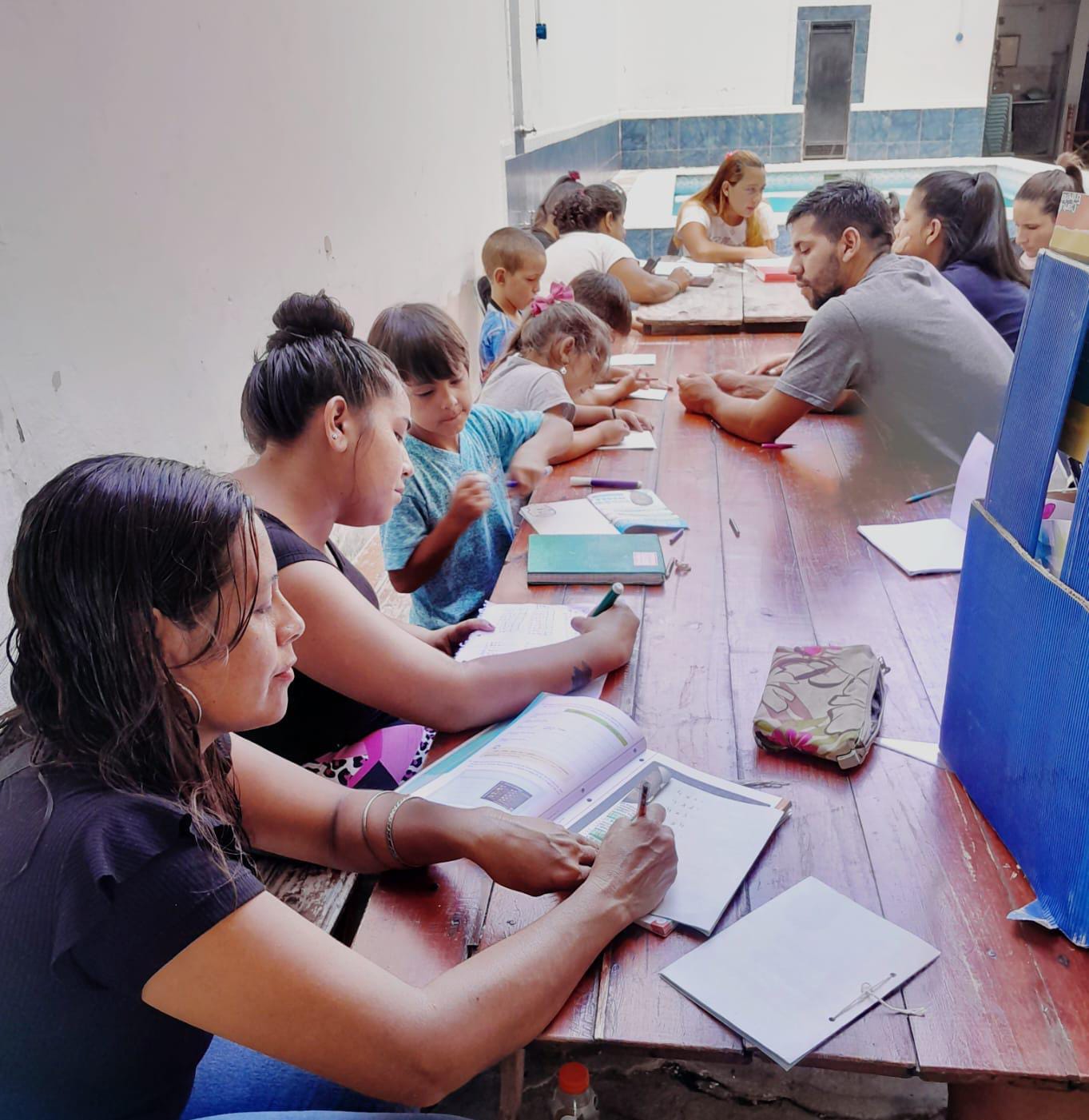 Corrientes: M&aacute;s de 300 comedores comunitarios a los que asisten 20.000 personas demandan al Estado entrega de alimentos