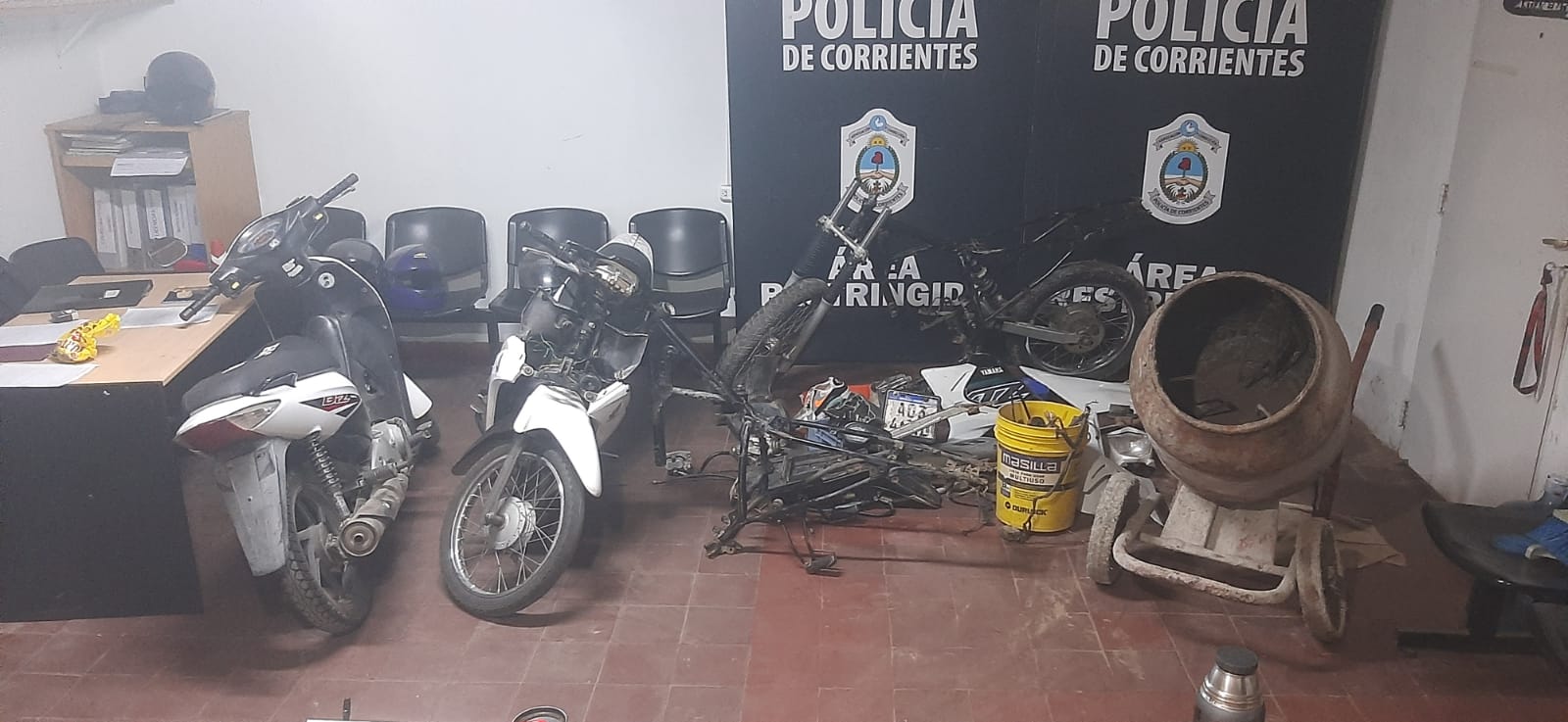 BARRIO SANTA RITA SUR: La Polic&iacute;a hall&oacute; un descampado donde se desguazaba motocicletas