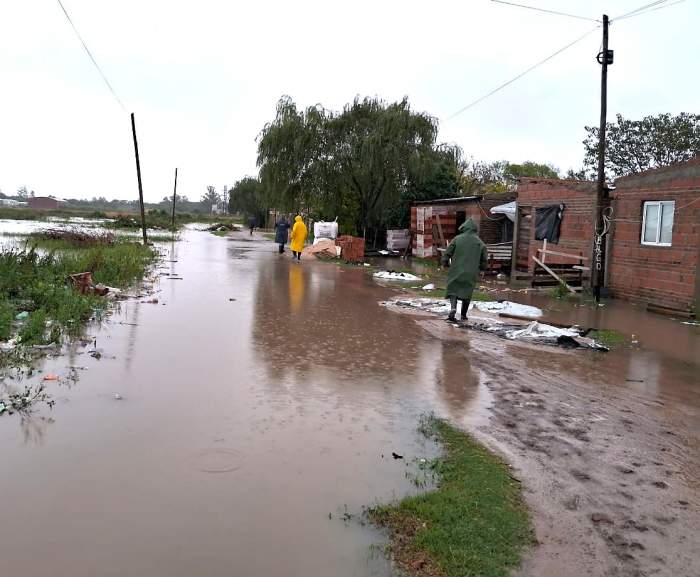 Varios evacuados en distintas localidades por las intensas lluvias 