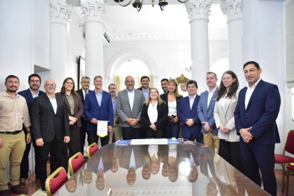El Municipio y el Rotary Club Corrientes Sur impulsan una costanera cardioprotegida