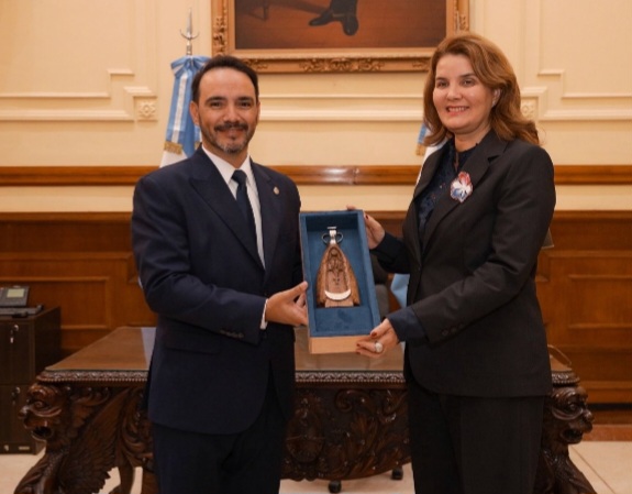 Corrientes y Paraguay estrechan lazos con una agenda en com&uacute;n para potenciar las inversiones