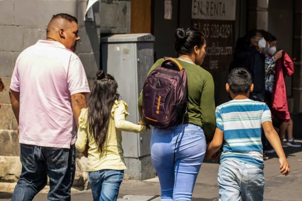 Inflaci&oacute;n: Una familia necesita $1.469.768 para no ser pobre 