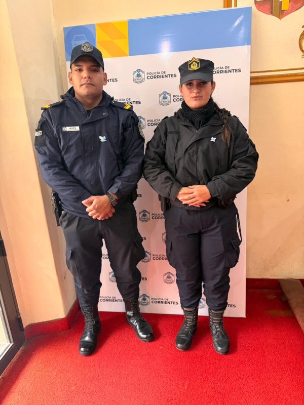 Efectivos policiales realizaron maniobras de RCP a una mujer que se descompens&oacute; en una Iglesia