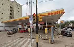 Por la ca&iacute;da en el consumo, cierra emblem&aacute;tica estaci&oacute;n de servicio de Corrientes Capital 