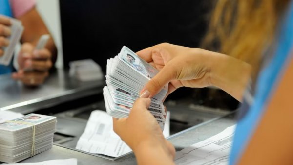 Dni con chip electr&oacute;nico: Cuanto cuesta y quienes deben hacerlo 