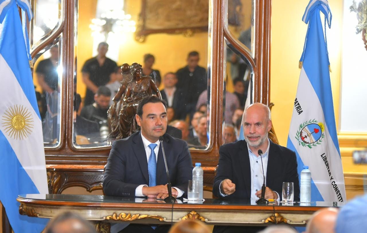 A Rodr&iacute;guez Larreta, el gobernador Vald&eacute;s le pidi&oacute; "reconocimiento justo" si es presidente de la Naci&oacute;n