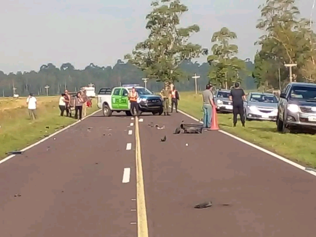 Empedrado: Un joven falleci&oacute; al chocar su moto contra un &aacute;rbol 