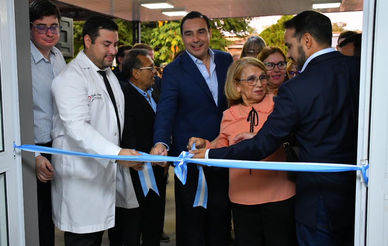 Vald&eacute;s inaugur&oacute; en Ituzaing&oacute; la sala de Shockroom del hospital Billinghurts y una sala de atenci&oacute;n de la salud