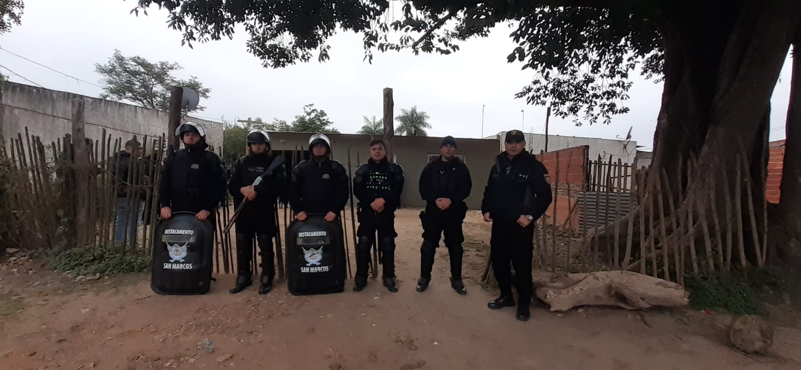 Barrio Esperanza : Dos detenidos y coca&iacute;na secuestrada en un allanamiento 