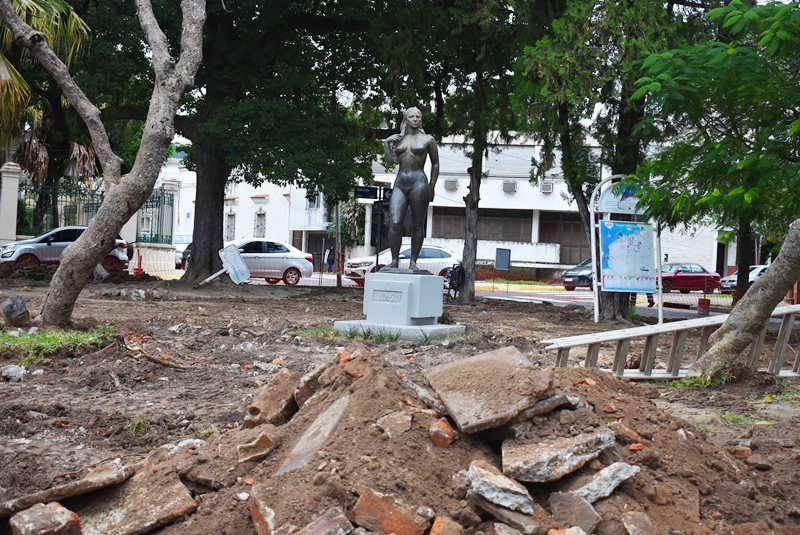  Costanera Gral. San Mart&iacute;n: la Provincia comenz&oacute; la remodelaci&oacute;n de la plazoleta La Tarag&uuml;&iacute;